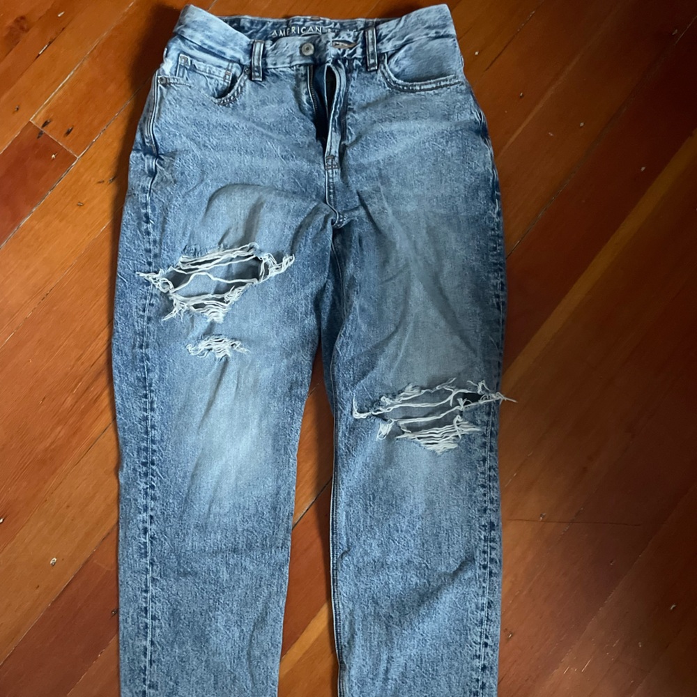 American Eagle Curvy Mom Jean